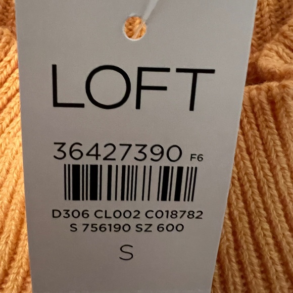 Loft Sleeveless Shaker Sweater Size Small - Picture 3 of 5
